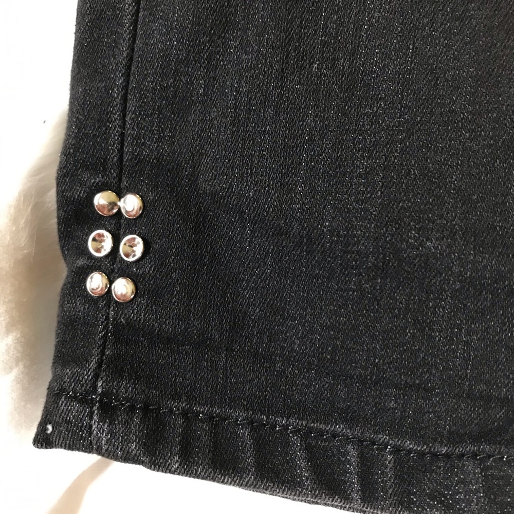 White House Black Market Noir Pedal Pusher Jeans 6 - Picture 3 of 11
